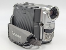 Panasonic NV-DS60EG Caméscope 500x Digital Zoom - Usé , Actif, A Rayures