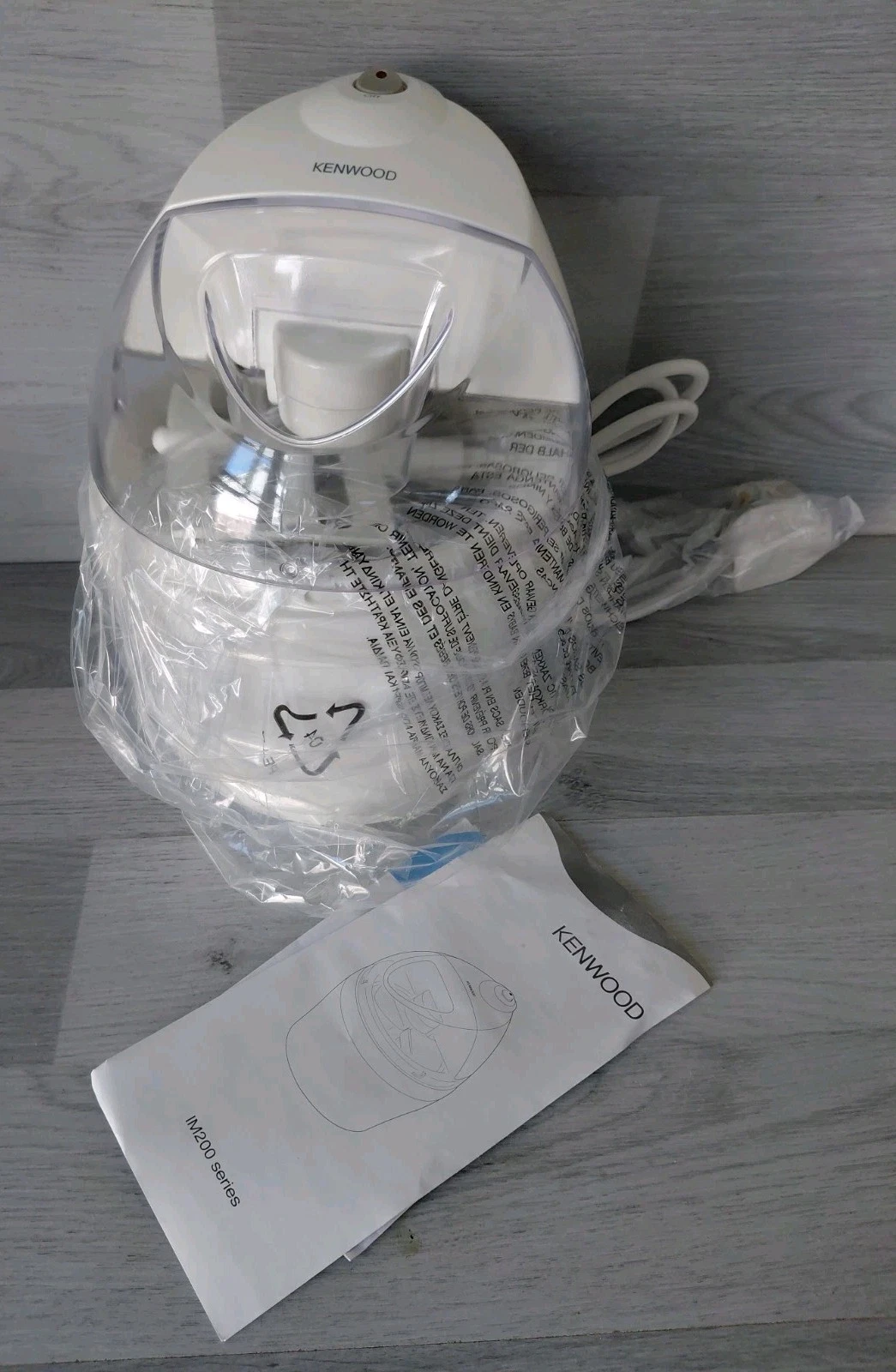Kenwood Ice Cream Maker IM200 Series 1.1 Litre Yoghurt Sorbet New Other
Opens in a new window or tab