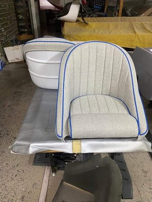 fiberglass bucket seats  jet boat v-drive flat bottom marine