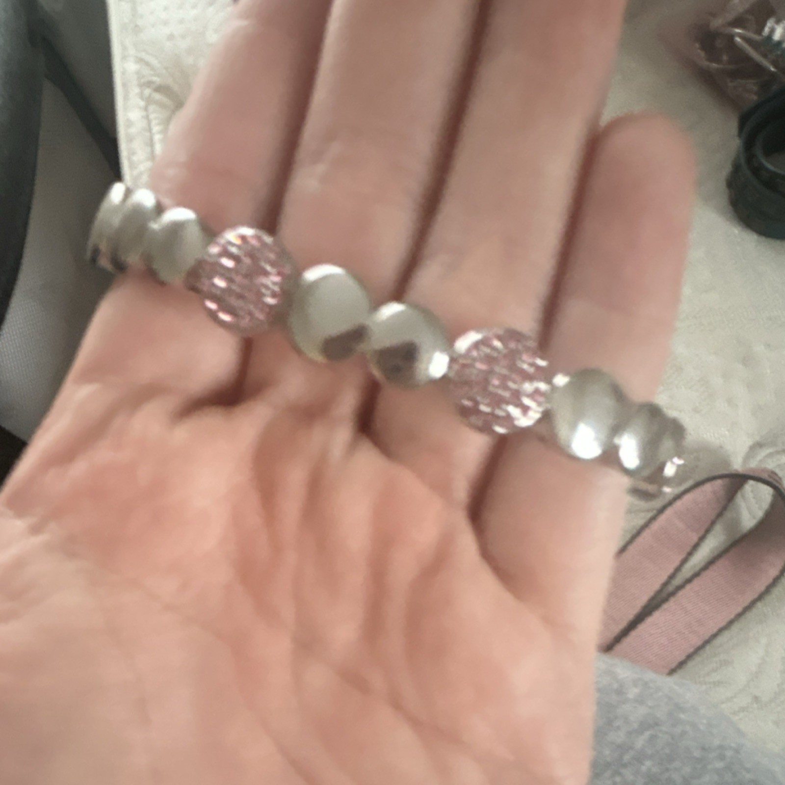 Silver and pink bangle bracelet, metal, round shape, no stone