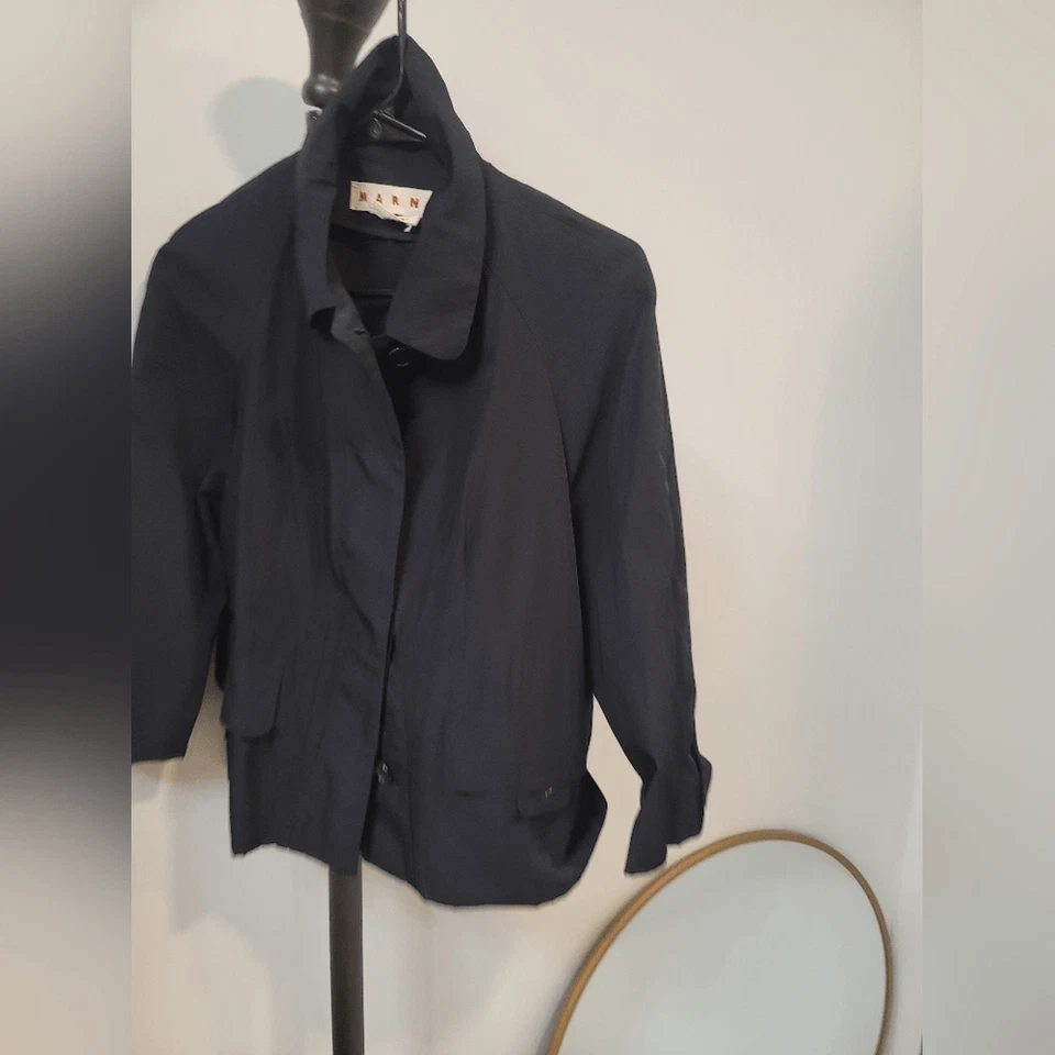 Marni Black Cropped Jacket 44 - Image 2 of 4