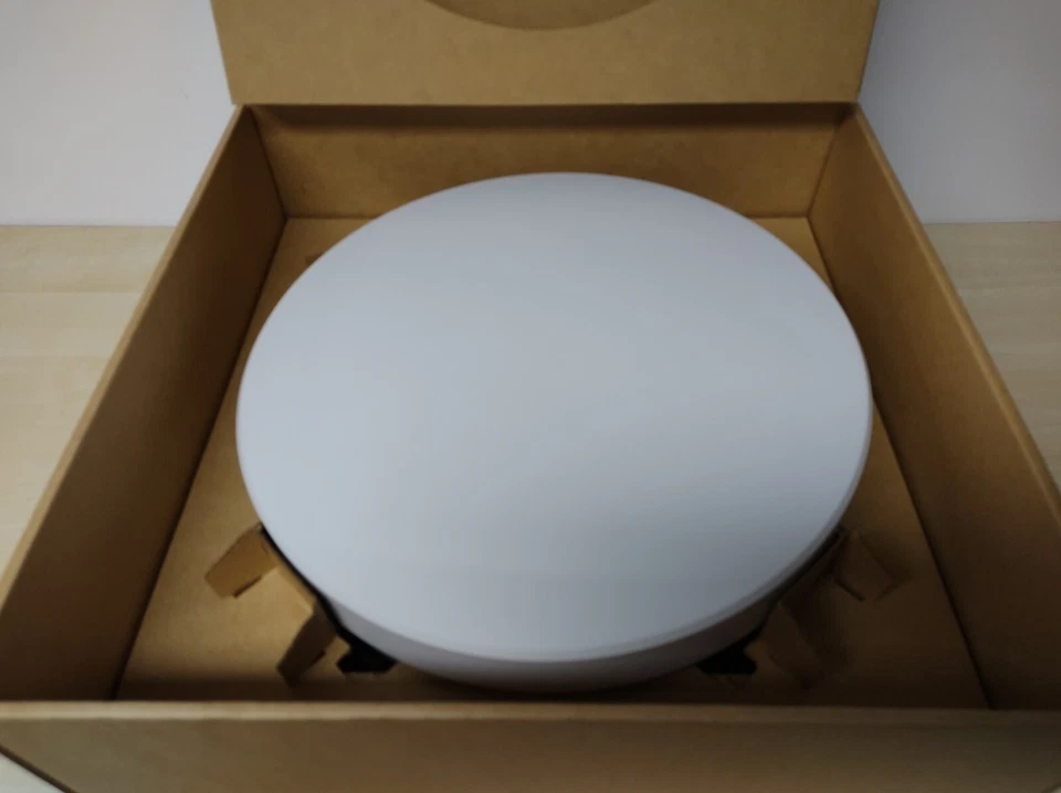 Cisco Meraki MA-ANT-3-C5 Indoor Dual-Band Panel Omni 5-Port Indoor Antenna -NEW - Image 2 of 4