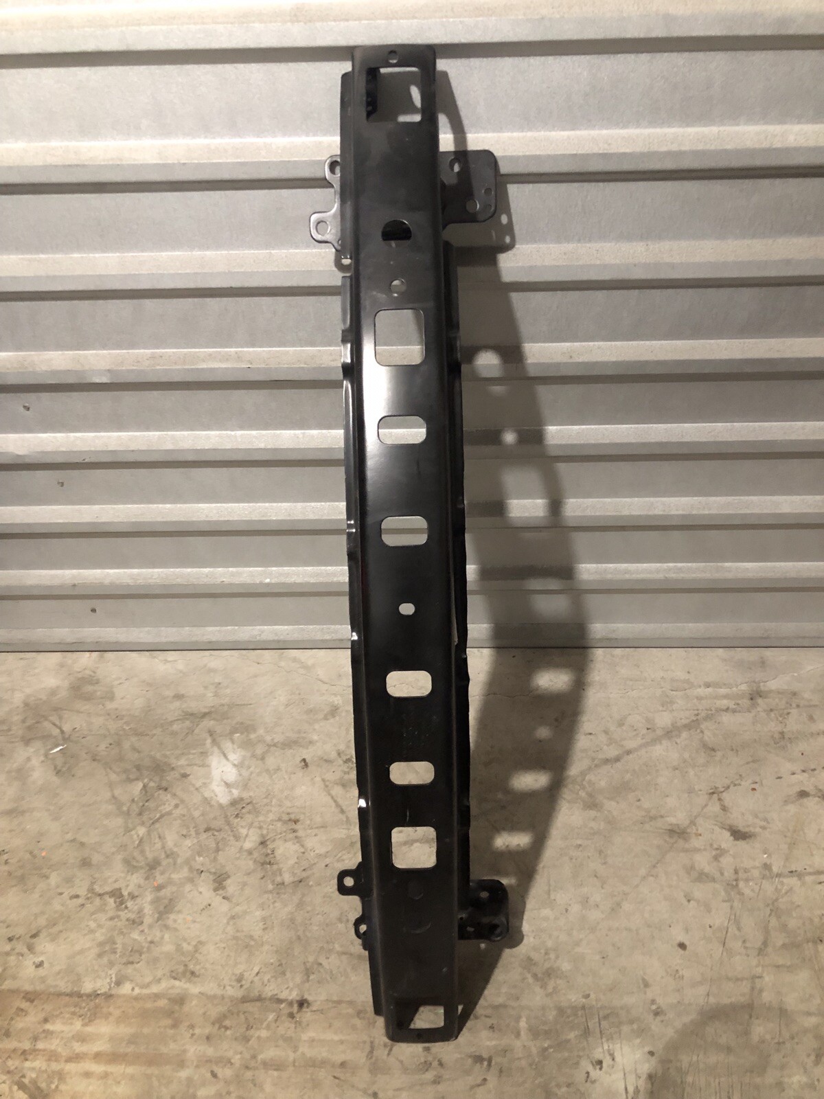 BENTLEY CONTINENTAL GT GTC OEM REAR FACTORY BUMPER SUPPORT 2004-2010