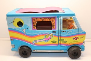 barbie beach camper van