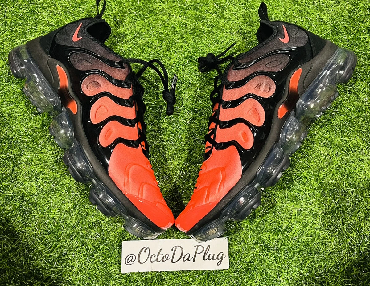 Air vapormax plus clearance black orange crimson