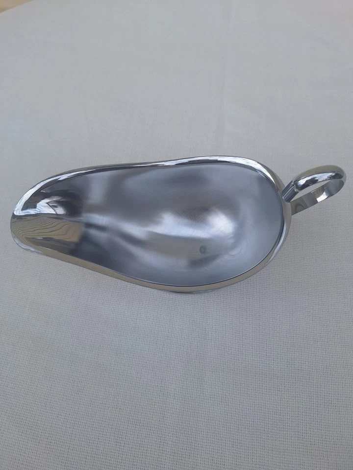 Barco vintage de metal – Elegante e atemporal - Imagem 2 de 4