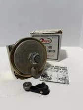 DWYER 1823 Low Differential Pressure Switch Max Pressure 10PSI NEW OPEN BOX