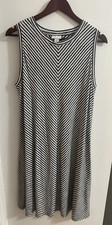 Ava & Vic Women’s Sleeveless Black And White Chevron Mini Dress Size X