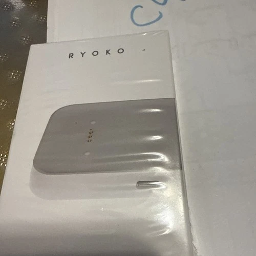 Ryoko Docking Station Charger For The Pro 4G LTE WiFi Portable Router New Sealed video thumbnail