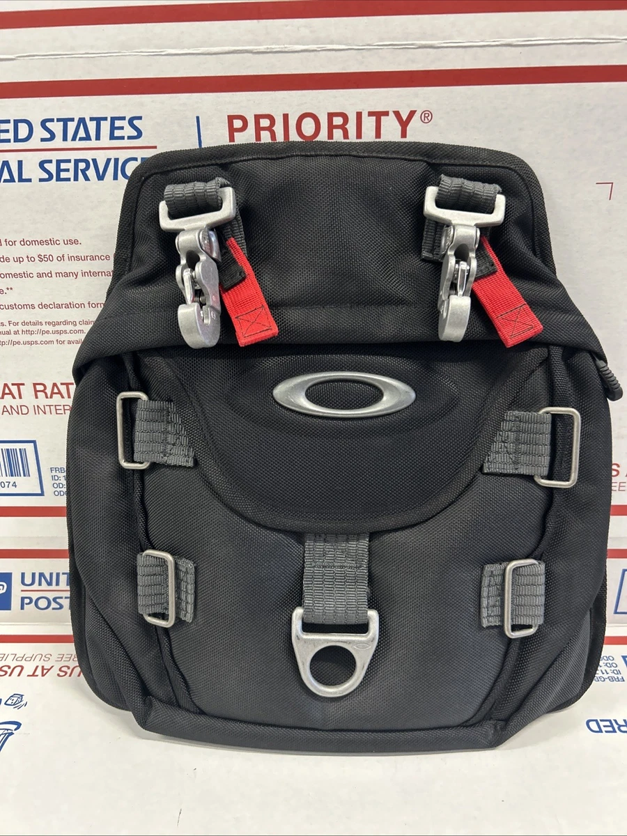 Preços baixos em Oakley Masculina Carteiro/bolsas de ombro | eBay