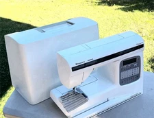 GOOD WORKING SEWING MACHINE HUSQVARNA VIKING PLATINUM 730