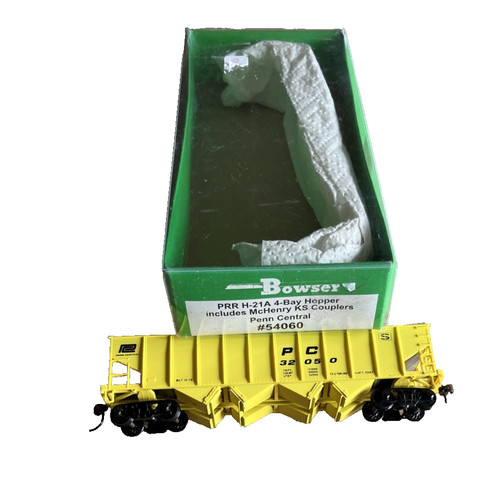 Tolva de carbón amarilla escala HO Bowser 54060 Penn Central H-21A 4 bahías RTR PC 32050 | Zustand: Used