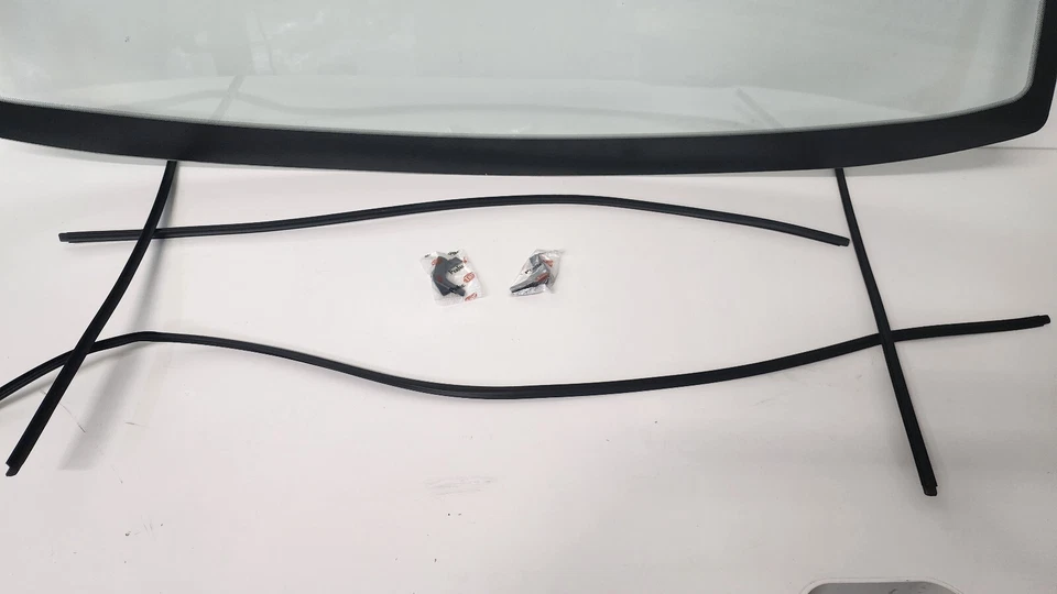 Fits Subaru DL GL RX GL-10 1985-1989 4 Door Station Wagon Front Windshield Glass - Image 3 of 4