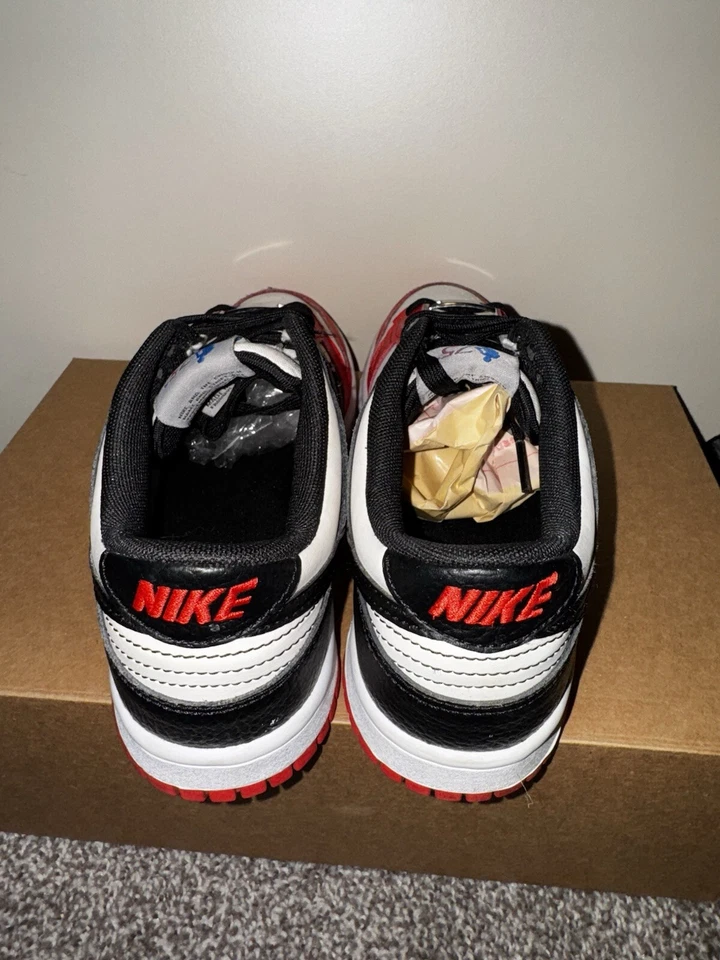 Nike Dunk Low EMB x NBA Black  RED AND WHITE PRE OWNED - Image 4 of 4