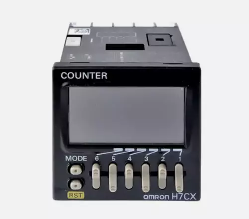 New OMRON H7CX-A4SD-N Digital Counter