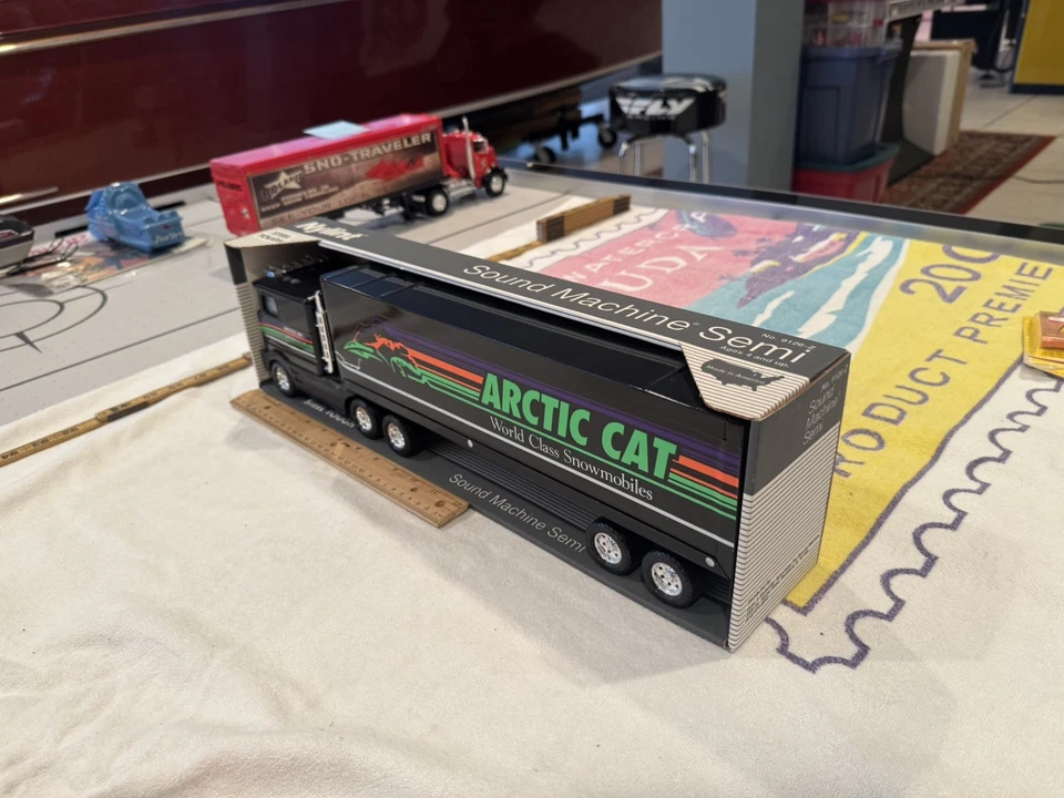 vintage 1991 Nylint Arctic Cat Snowmobile toy Semi Truck Skidoo RARE! - Image 2 of 4