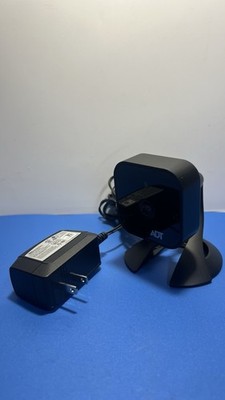 ADT RC8326 Indoor Wi-Fi Security Camera   Powers On, Untested