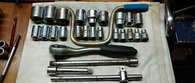 Ratsche Steckschlüssel 1/2'' Set 27 Tlg.. Steckschlüssel + Nusse 22 St..