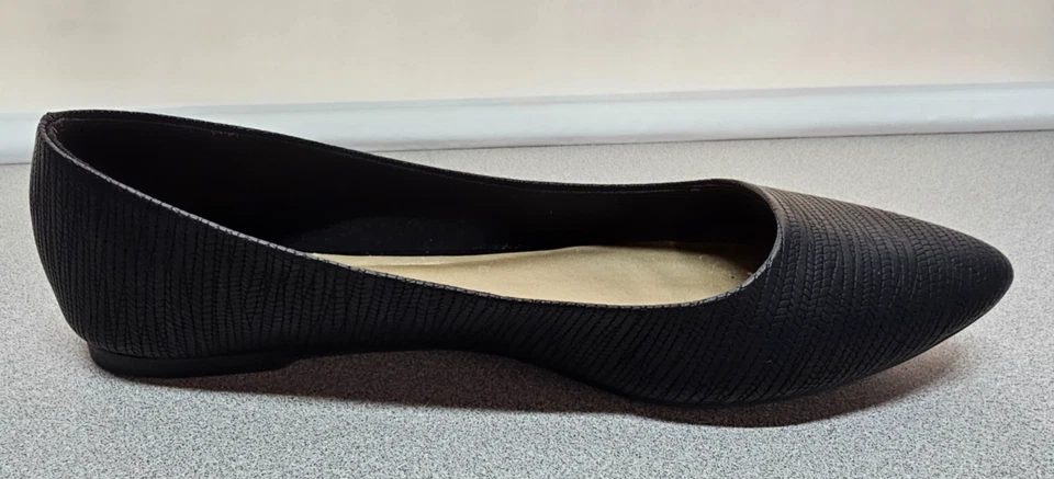 Zapatos planos de ballet Christian Siriano para mujer talla 9,5 Gigi negros punta puntiaguda Foto 4 de 4