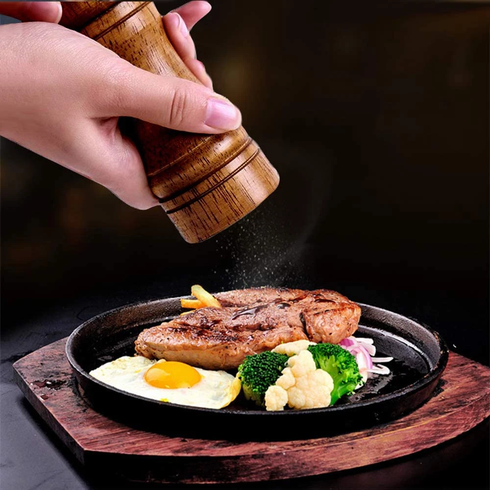 Wooden salt 2024 and pepper dish