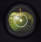 The Beatles - Apple R5722 45 RPM UK - Hey Jude / Revolution VG+