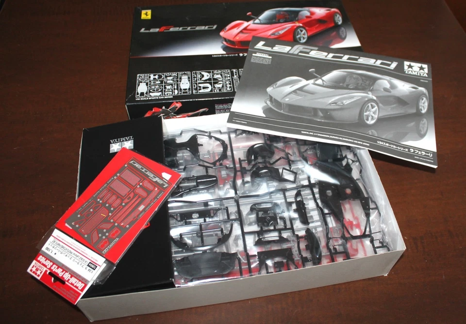 Ferrari "LaFerrari" kit Tamiya 1/24 parti fotoincise - Immagine 2 di 4