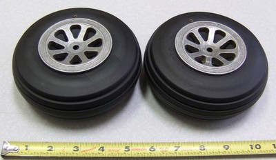 Vintage Du-Bro Rubber 5-1/2'' tires with Aluminum 8 spoke Hubs