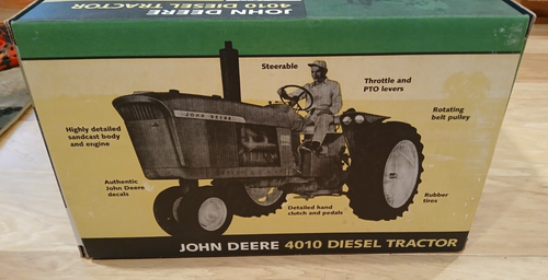John Deere Scale 4010 Diesel Tractor 1/8 Scale Joseph Ertl Signature New In Box - Picture 7 of 7