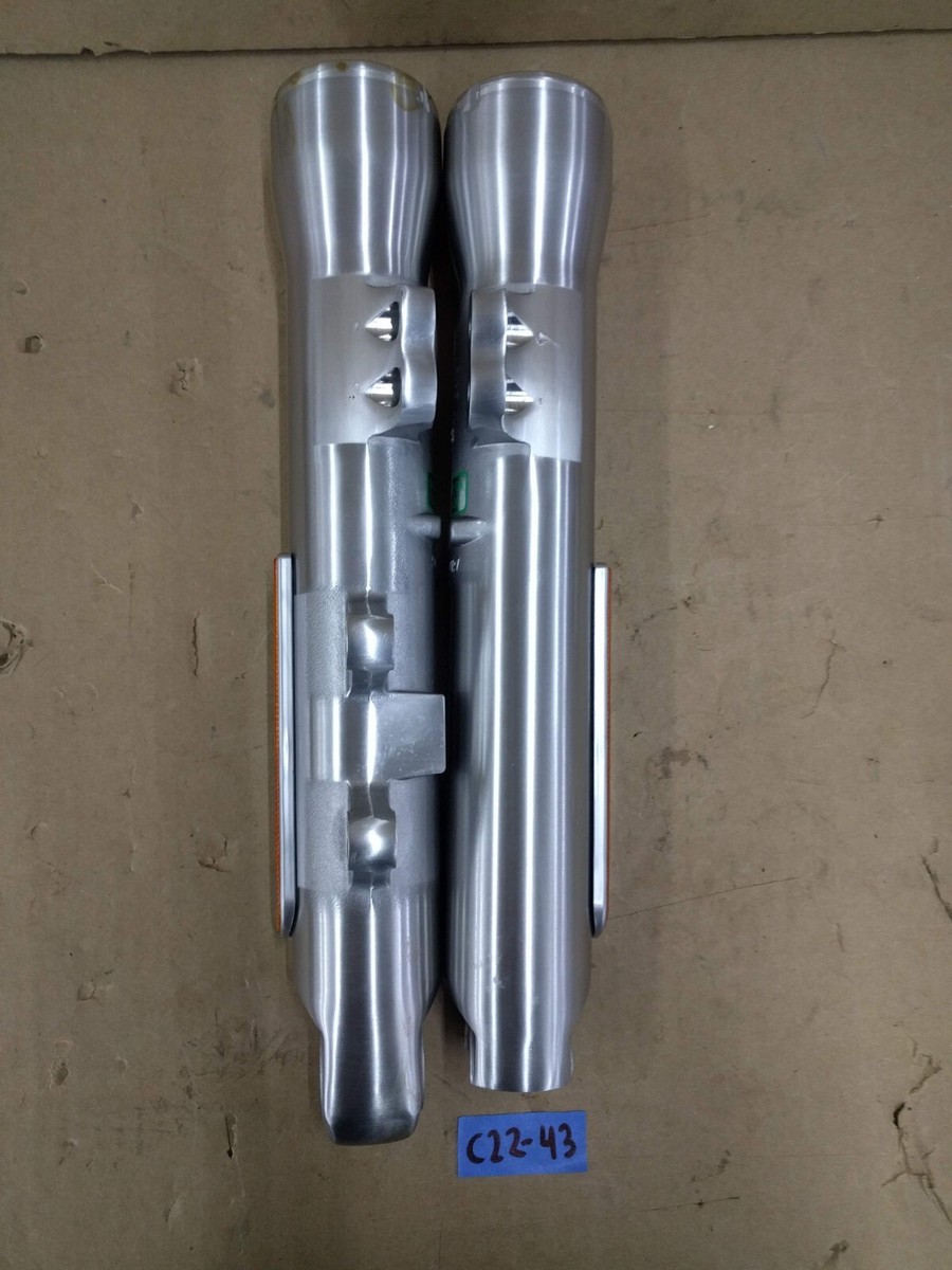 しの FXDL アウターチューブ 左右 45947-06/45948-06 ハーレー 純正 バイク