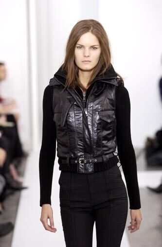 F/W 2002 Balenciaga by Nicolas Ghesquiere Runway Black F/W 2002 Balenciaga by Nicolas Ghesquiere Runway Black