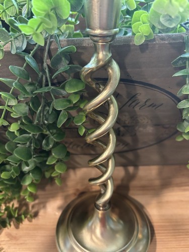 Set Of 2 Vintage English Brass Double Twist Candle Stick Holders - Picture 3 of 4