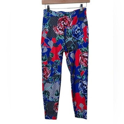 BETSEY JOHNSON PERFORMANCE High Rise Floral Cropped Leggings Red Blue Rose S