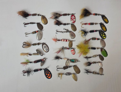 (23) Mepps Unknown Spinner Bait In-Line Spinner Fishing Lure Lot of 23