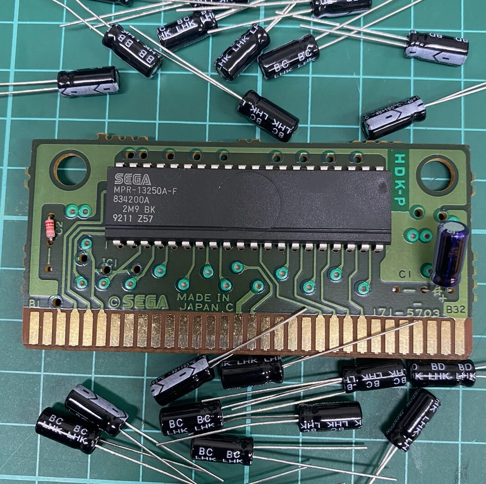 x20 PACK - Sega Mega Drive / Genesis Cartridge Power Capacitor - Repair Kit