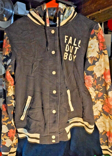 Manhead Brand Fall Out Boy Chicago Spell Out Band Logo Floral Button Up Hoodie