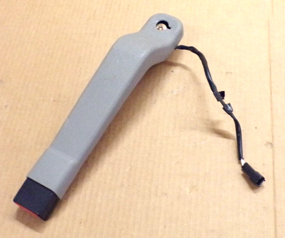 2001 年福特 windstar 安全带扣接收器(乘客)2001 - 2003 — 第 2/3 张图片