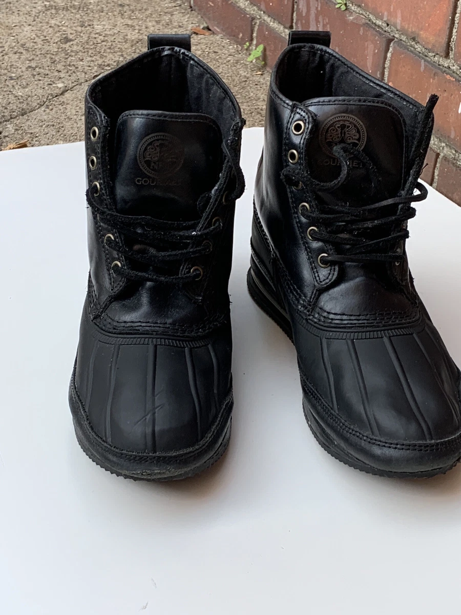 Solid black duck best sale boots