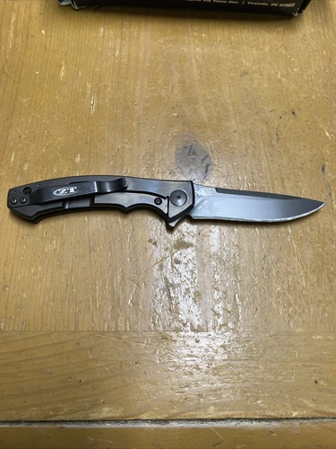 Zero Tolerance - 0450CF Sinkevich CARBON FIBER  S35VN KVT ZT Flipper knife USA