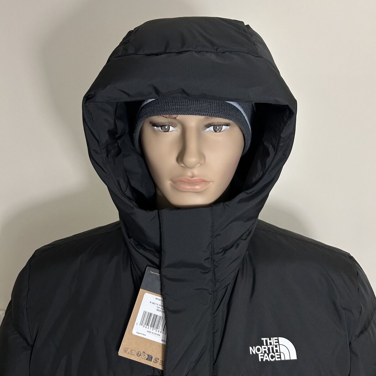 The North Face Men's Baltic Down Puffer Hoodie Jacket TNF The North Face Men's Baltic Down Puffer Hoodie Jacket TNF