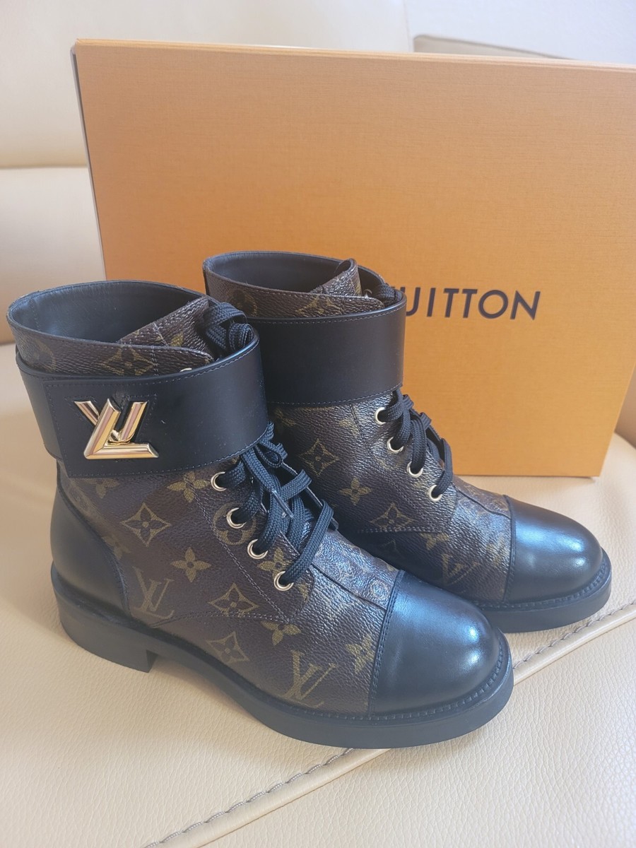 LOUIS VUITTON | Wonderland Flat Ranger (Monogram)