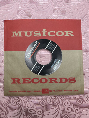 Gene Pitney 45  I Must Be Seeing Things / Marianne