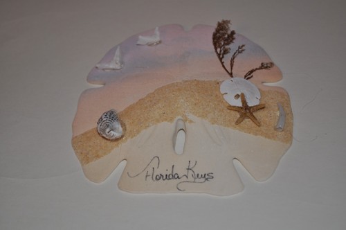 Vintage Hand Painted and Decorated FLORIDA KEYS SAND DOLLAR w/Stand