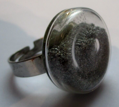 Grande Bague réglable style Pylônes sable blanc emprisonné cœur bijou original