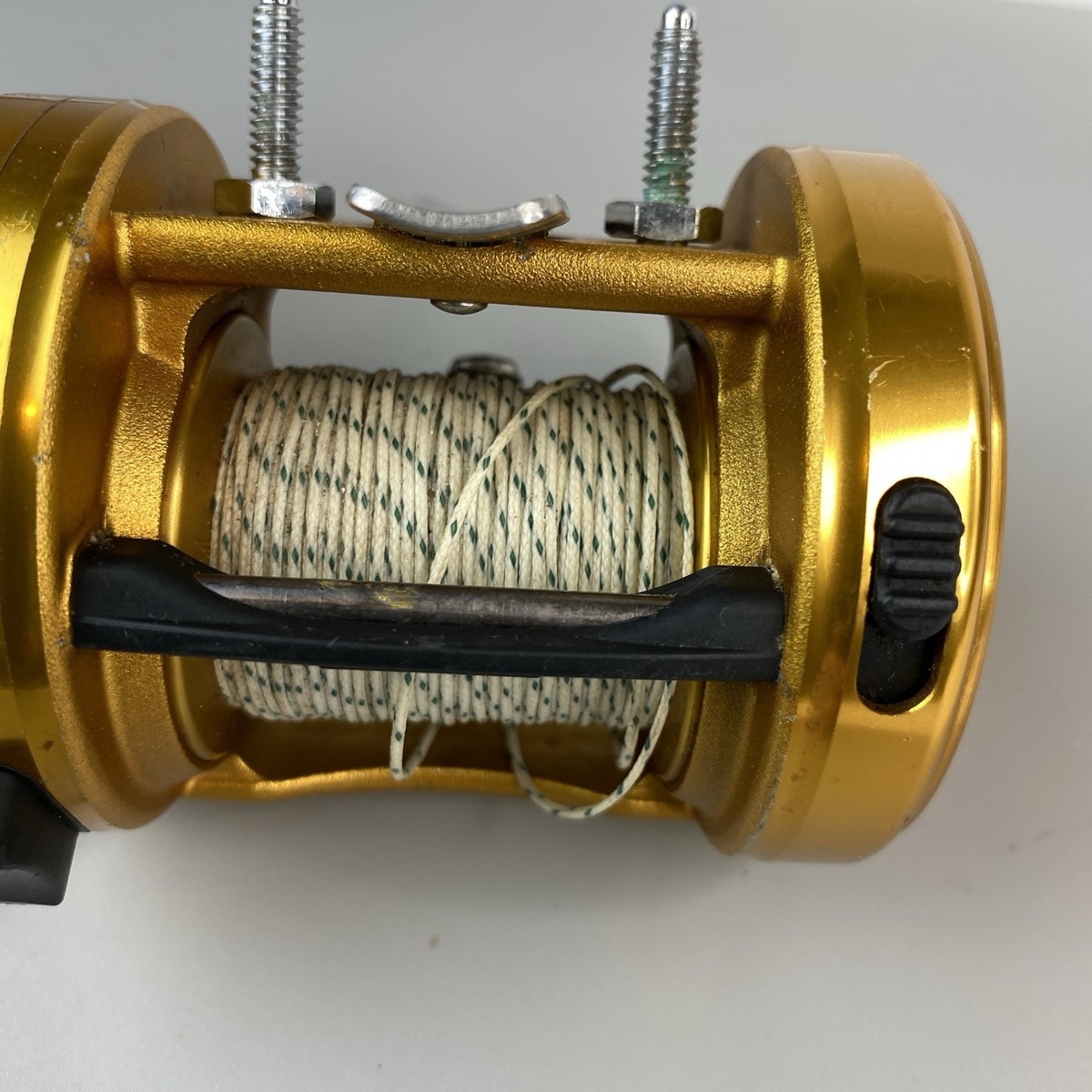 Penn International 975 Baitcast Reel 1151056 for sale online Penn International 975 Baitcast Reel 1151056 for sale online