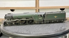 Hornby R2342 - A3 class 60067 ‘Ladas’ BR Green - Renumbered & Weathered
