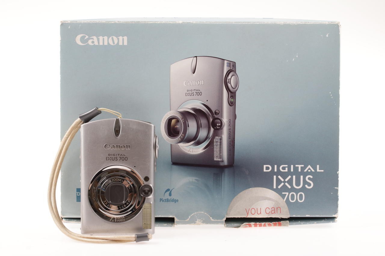CANON Ixus 700 - SNr: 0338218707