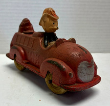 E1 Mickey Mouse/Donald Duck Red Rubber Fire Dept Truck Push Toy