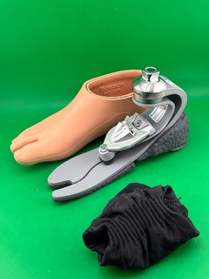 ossur balance S prosthetic foot. size 22. category 1.  Right. Unity pump.