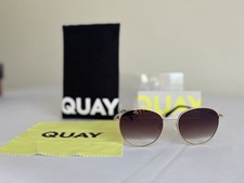 QUAY LOOP ME IN Women's Sunglasses Gold Frame Brown Gradient Lens NEW With Case