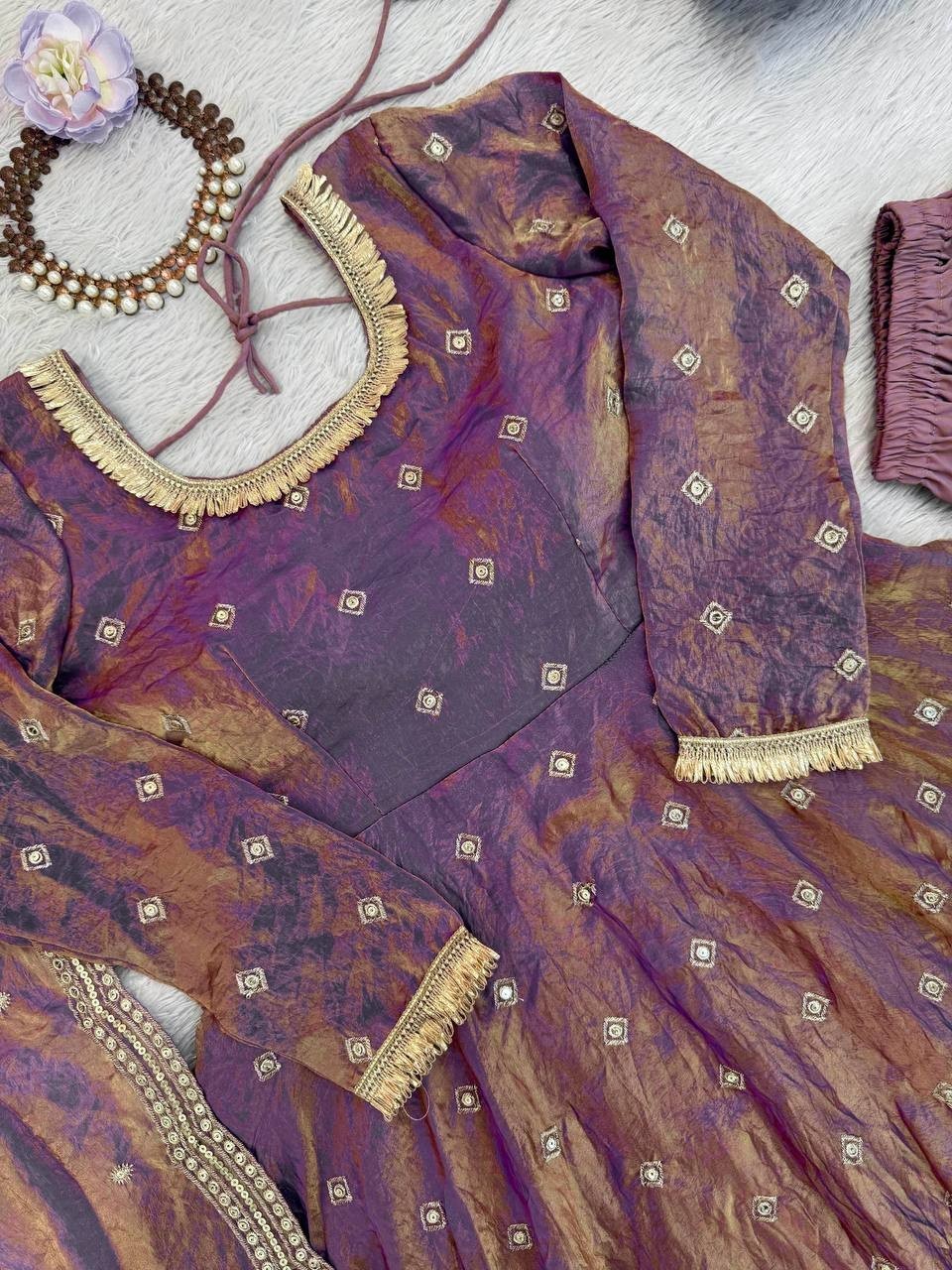 Beautiful Heavy Fendy Silk Purple Gown Bottom With Dupatta For Wedding Wear thumbnail 7